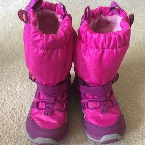 Toddler snow boots - adjustable